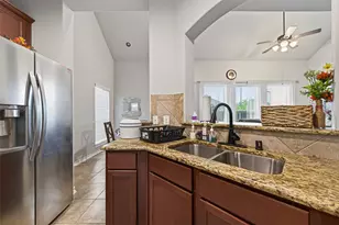 2310 Shannon Ct, Missouri City, TX 77459 - Photo 13