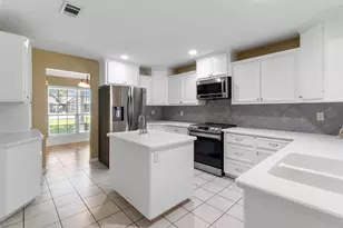 162 Bay Oak, Anahuac, TX 77514 - Photo 7