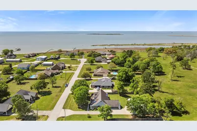 162 Bay Oak, Anahuac, TX 77514 - Photo 25