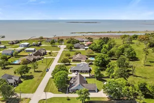 162 Bay Oak, Anahuac, TX 77514 - Photo 25