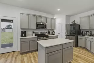 2004 Hyde Acres St, League City, TX 77573 - Photo 17