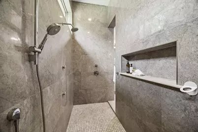 21018 Kings River Point, Kingwood, TX 77346 - Photo 29