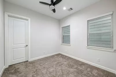 5932 Petty Street #B, Houston, TX 77007 - Photo 13