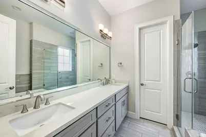 5932 Petty Street #B, Houston, TX 77007 - Photo 11