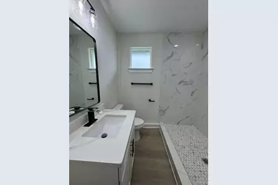 3022 South Drive, Groves, TX 77619 - Photo 15