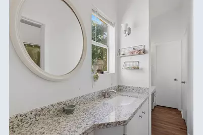 1621 & 1623 W Adoue Street, Alvin, TX 77511 - Photo 25