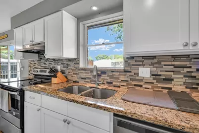16103 Tibet Road, Friendswood, TX 77546 - Photo 11