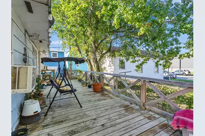 4323 Avenue R 1/2, Galveston, TX 77550 - Photo 23