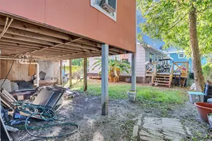 4323 Ave R 1/2, Galveston, TX 77550 - Photo 19