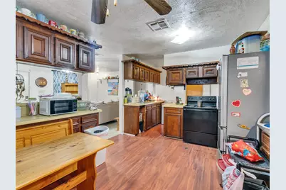 4323 Avenue R 1/2, Galveston, TX 77550 - Photo 31