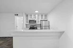 3602 Garrott Street St, Houston, TX 77006 - Photo 17