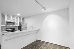 3602 Garrott Street St, Houston, TX 77006 - Photo 5