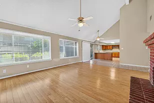1535 Beaconshire Rd, Houston, TX 77077 - Photo 21