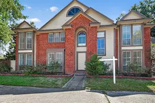 1535 Beaconshire Rd, Houston, TX 77077 - Photo 3