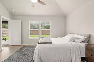 5831 Sunrise Btm Ln, Fulshear, TX 77441 - Photo 11