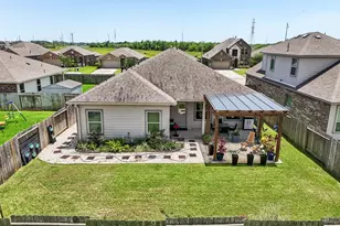8806 Explorer Dr, Texas City, TX 77591 - Photo 39