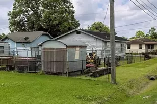1301 Boulder St, Houston, TX 77012 - Photo 5