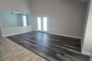 12410 Seaswept Dr, Houston, TX 77071 - Photo 3