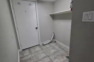 12410 Seaswept Dr, Houston, TX 77071 - Photo 23