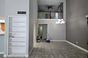 12410 Seaswept Dr, Houston, TX 77071 - Photo 7