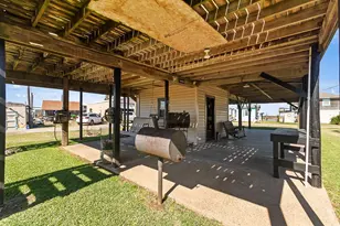 1546 Upton Ln, Brazoria, TX 77422 - Photo 9