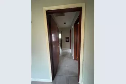1900 W Gulf Street, Baytown, TX 77520 - Photo 3