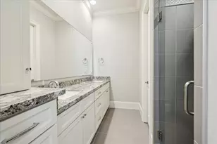 5327 Paseo Caceres Dr, Houston, TX 77007 - Photo 25