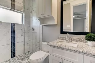 325 Bunker Hill Rd, Houston, TX 77024 - Photo 39