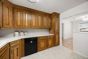 3006 Hartwick Rd, Houston, TX 77093 - Photo 9