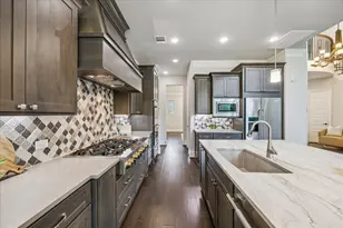 13050 Pebblebrook Dr, Houston, TX 77079 - Photo 11
