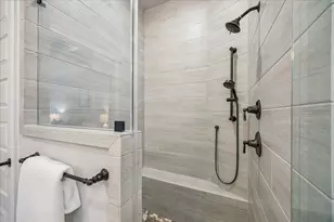 13050 Pebblebrook Dr, Houston, TX 77079 - Photo 29