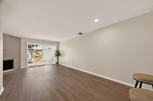 5056 Glenmont Dr, Houston, TX 77081 - Photo 7