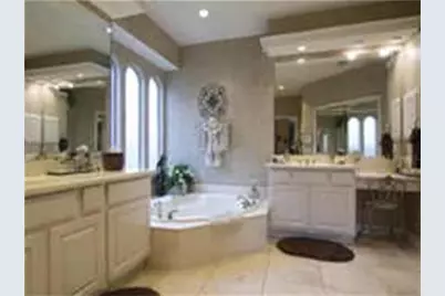12435 Lago Bend Lane, Houston, TX 77041 - Photo 9