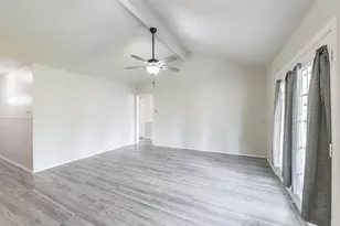 5514 Vickita Dr, Houston, TX 77032 - Photo 5