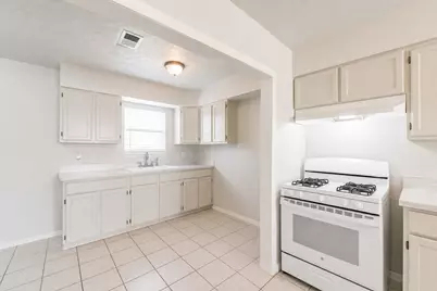 5514 Vickita Drive, Houston, TX 77032 - Photo 7