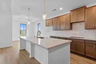 10639 Forward Dr, Richmond, TX 77469 - Photo 3