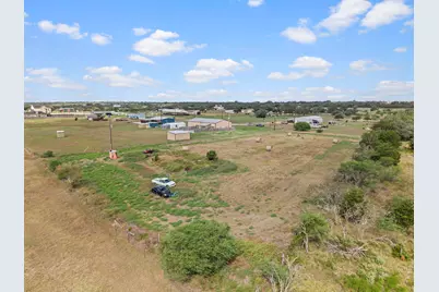 150 Private Road 4001, Yoakum, TX 77995 - Photo 7