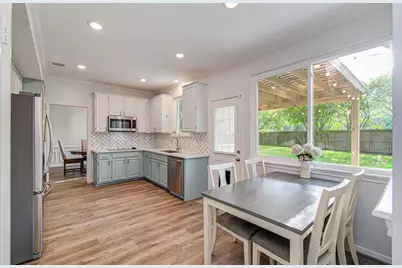 22927 Northoak Forest Lane, Spring, TX 77389 - Photo 11