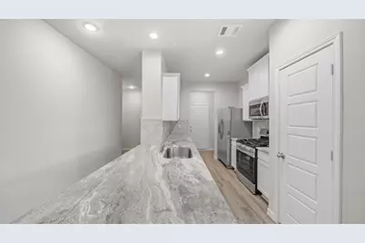 13317 Lost Boulder Drive, Houston, TX 77048 - Photo 3