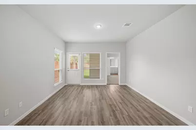 13317 Lost Boulder Drive, Houston, TX 77048 - Photo 5