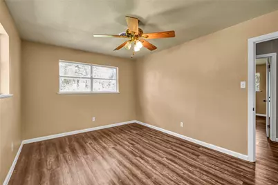 404 S 14th Street, West Columbia, TX 77486 - Photo 37