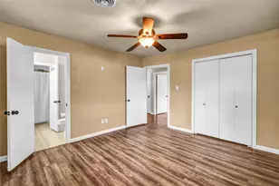404 S 14th St, West Columbia, TX 77486 - Photo 39
