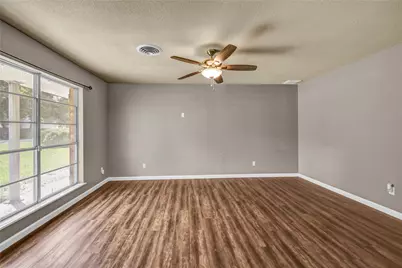 404 S 14th Street, West Columbia, TX 77486 - Photo 15