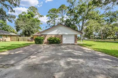 404 S 14th Street, West Columbia, TX 77486 - Photo 3
