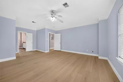 8438 Darlington Drive, Houston, TX 77028 - Photo 47