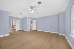 8438 Darlington Dr, Houston, TX 77028 - Photo 47