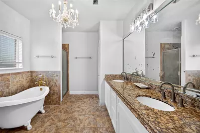 8438 Darlington Drive, Houston, TX 77028 - Photo 45