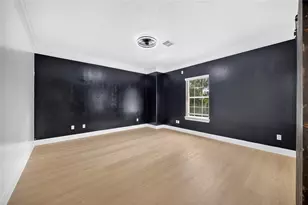8438 Darlington Dr, Houston, TX 77028 - Photo 35