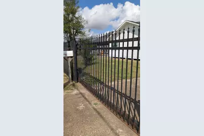 731 Post St Street, Houston, TX 77022 - Photo 17