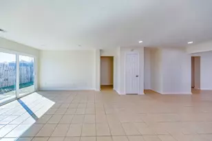 5611 Tidewater Dr, Houston, TX 77085 - Photo 3